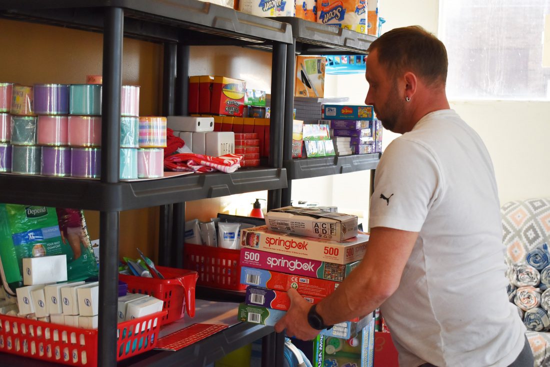 A Helping Hand: Man Gives To Elderly, Needy | News, Sports, Jobs - Fairmont  Sentinel